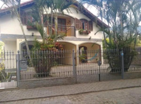 Aconchego no bairro mais charmoso da serra.